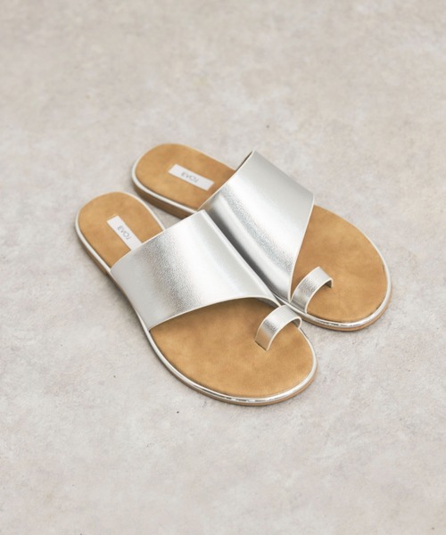 Doux archives（ドゥアルシーヴ）の「ゴールドピーストングフラットサンダル（サンダル・レディース・ブラック/シルバー・24.5/23.5）」の21枚目の写真