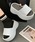 STYLEBLOCK�i�X�^�C���u���b�N�j�́u����T���_���i�T���_���j�v�b���C�g�u���[
