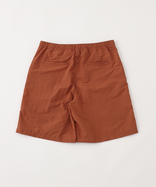BRAIN DEAD(ブレインデット)の「BRAIN DEAD / ブレインデッド NYLON BAGGY CLIMBER SHORT(その他パンツ・メンズ・グリーン系その他/レッド系その他・MEDIUM/LARGE)」の3枚目の写真