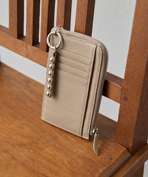 セール】【インフルエンサーほし企画】本革スタッズフラグメントケース