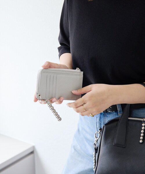 セール】【インフルエンサーほし企画】本革スタッズフラグメントケース