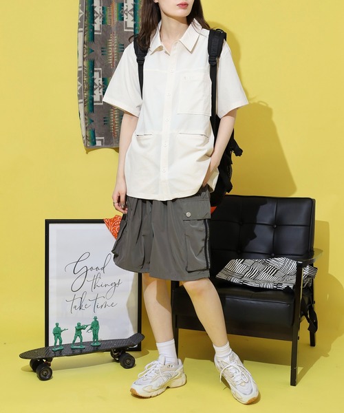 NERDY(ノルディ)の「シアサッカーシャツ(シャツ/ブラウス・メンズ・ホワイト/ブルー/ブラック・S/M/L)」の5枚目の写真