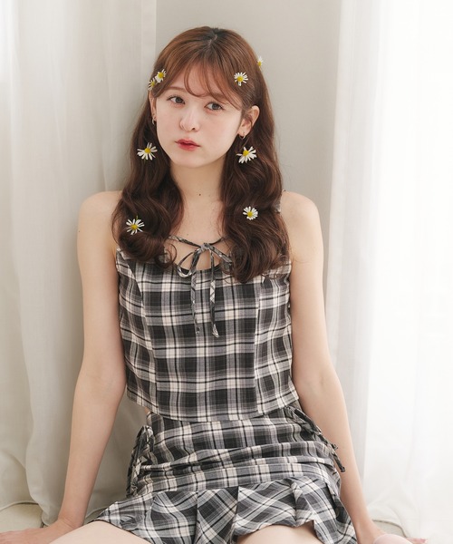 fupel（フぺル）の「front ribbon no sleeve tops / フロントリボンノースリーブトップス(セットアップ対応)（シャツ/ブラウス・レディース・グレー/ブラック・FREE）」の2枚目の写真