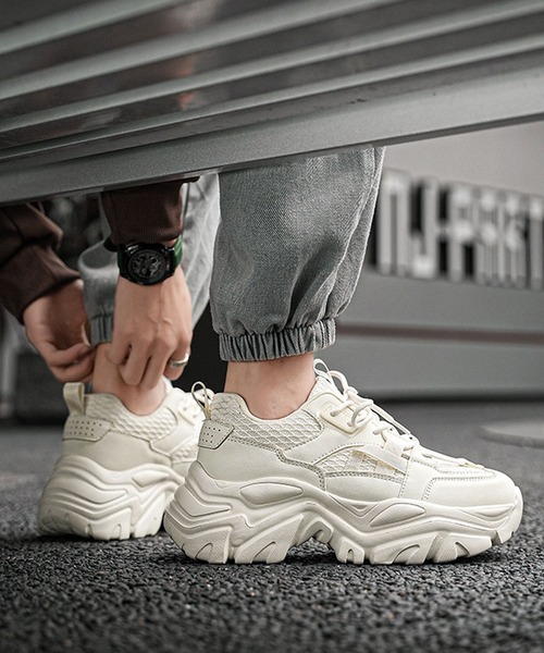 shoes365(シューズスリーシックスファイヴ)の「【SHOES 365】厚底スニーカー(スニーカー・メンズ・ブラック/ホワイト/オフホワイト・25.5cm/26.0cm/27.0cm/26.5cm/25.0cm/24.5cm)」の10枚目の写真