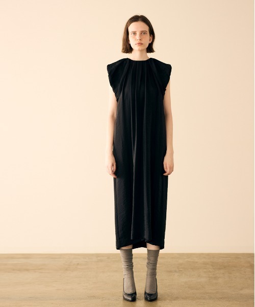 Marilyn Moon（マリリンムーン）の「viscose satin balloon dress（ワンピース・レディース・レッド/ネイビー/ブラック・FREE）」の9枚目の写真