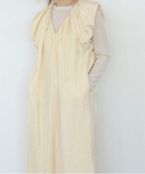 Marilyn Moon（マリリンムーン）の「viscose satin balloon dress（ワンピース・レディース・レッド/ネイビー/ブラック・FREE）」の16枚目の写真