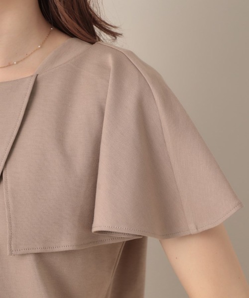 couture brooch（クチュールブローチ）の「【マシンウォッシャブル・UVケア・接触冷感】2WAYケープデザインカットソー（Tシャツ/カットソー・レディース・オフホワイト/サンドベージュ/ブラック・38/42/36）」の5枚目の写真