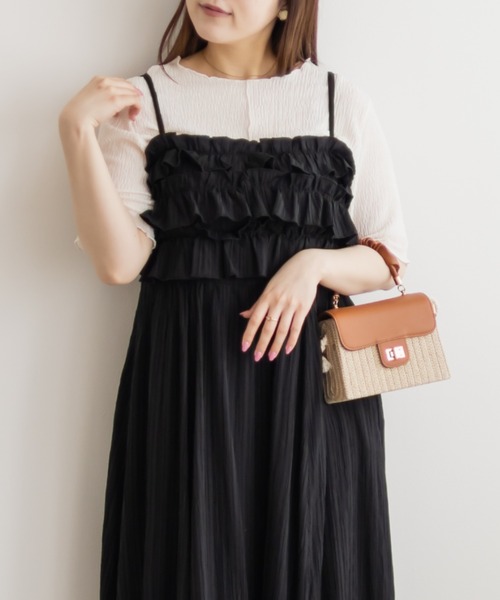 CLETTE(クレット)の「レイヤードフリルキャミワンピース(ワンピース・レディース・ブラック/ベージュ/チャコールグレー・4L/3L/LL)」の5枚目の写真