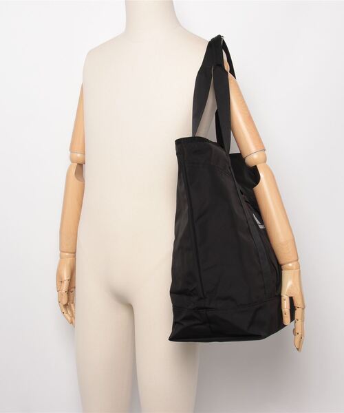 GREGORY（グレゴリー）の「GREGORY ALMIGHTY TOTE グレゴリー オールマイティ トート（トートバッグ・メンズ・ブラック・FREE）」の17枚目の写真