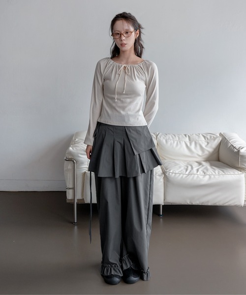 UNE MANSION（ユヌマンション）の「取り外し可能ユニークポケットラップスカート＆ワイドフリルスラックスセットパンツ（その他パンツ・レディース・ブラック/チャコールグレー・FREE）」の12枚目の写真