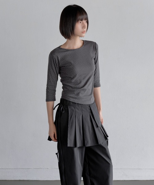 UNE MANSION（ユヌマンション）の「取り外し可能ユニークポケットラップスカート＆ワイドフリルスラックスセットパンツ（その他パンツ・レディース・ブラック/チャコールグレー・FREE）」の14枚目の写真