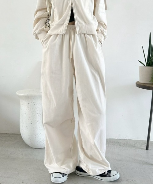 TREOVER(トレオーバー)の「着心地抜群なスエットイージーワイドパンツ(スウェットパンツ・レディース・ブラウン/杢グレー/チャコール/ブラック/オートミール・LARGE/MEDIUM)」の10枚目の写真