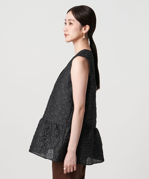 UNITED ARROWS(ユナイテッドアローズ)の「ジャガード ベスト(ベスト・レディース・ブラック/ネイビー・38/36)」の5枚目の写真