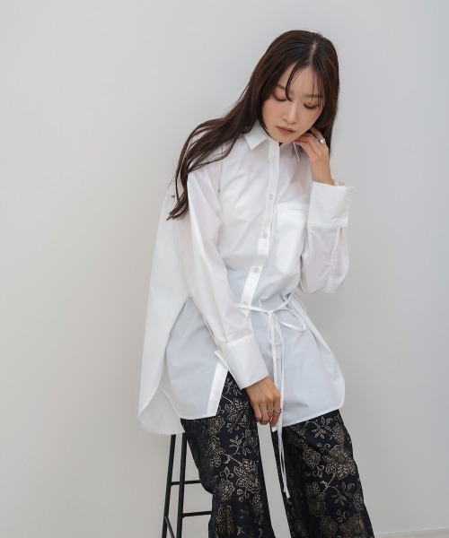 Bab(バブ)の「ロングシャツブラウス(シャツ/ブラウス・レディース・オフホワイト/チャコールグレー/ブラウン・M)」の4枚目の写真