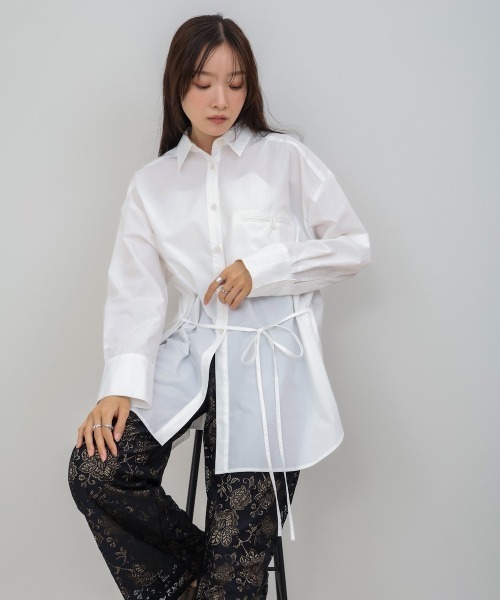 Bab(バブ)の「ロングシャツブラウス(シャツ/ブラウス・レディース・オフホワイト/チャコールグレー/ブラウン・M)」の10枚目の写真