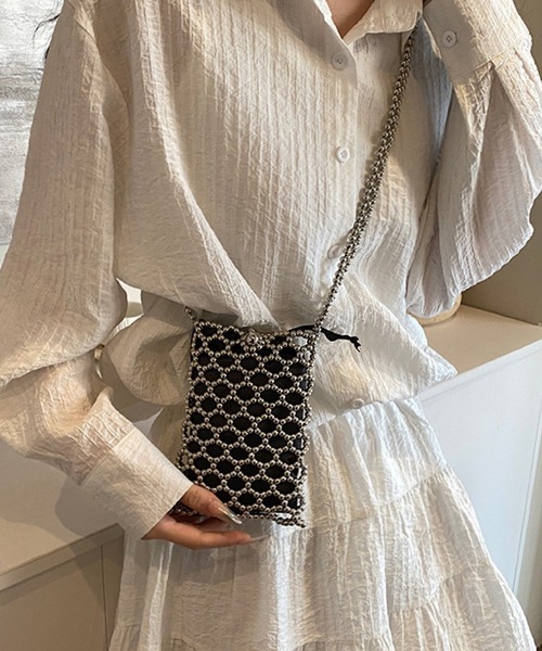 VIBGYOR（ヴィブジョー）の「Mignonjour/パールビーズミニショルダー M2811（ショルダーバッグ・レディース・ブラック/ホワイト・FREE）」の5枚目の写真