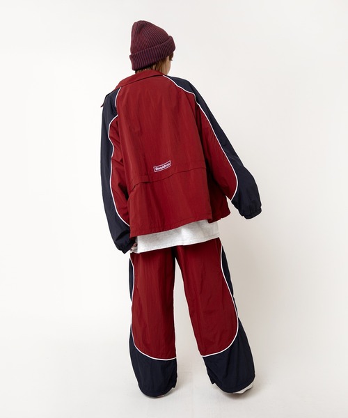 RNA（アールエヌエー）の「R4382 バイカラートラックパンツ（その他パンツ・レディース・ブラック×グレー/バーガンディー/グリーン×オレンジ・MEDIUM）」の21枚目の写真