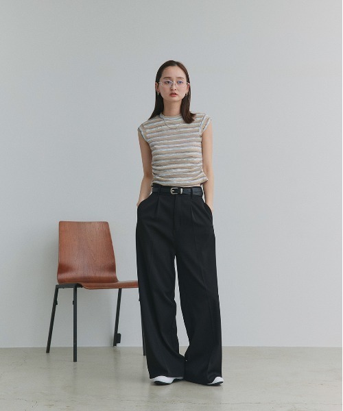 ad thie(アドティエ)の「サイドギャザー ボーダーノースリーブトップス(Tシャツ/カットソー・レディース・ベージュ/チャコール・FREE)」の13枚目の写真