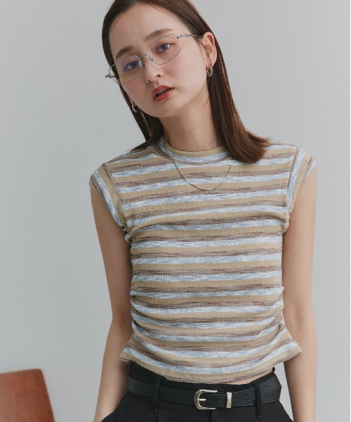 ad thie(アドティエ)の「サイドギャザー ボーダーノースリーブトップス(Tシャツ/カットソー・レディース・ベージュ/チャコール・FREE)」の18枚目の写真
