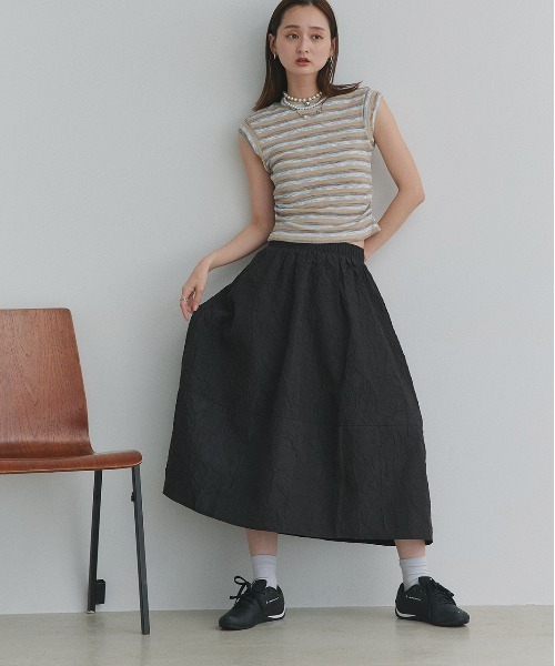 ad thie(アドティエ)の「サイドギャザー ボーダーノースリーブトップス(Tシャツ/カットソー・レディース・ベージュ/チャコール・FREE)」の9枚目の写真