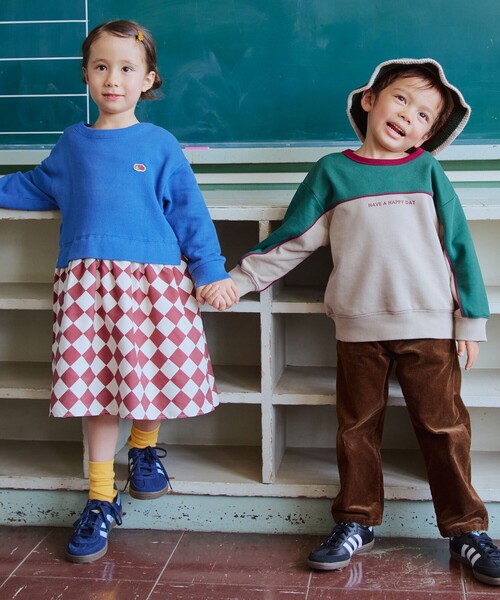 B:MING by BEAMS（ビーミングバイビームス）の「配色 切替 スウェット 2025FW（100～140cm）（スウェット・キッズ・グリーン/イエロー・120/100/140/130/110）」の6枚目の写真