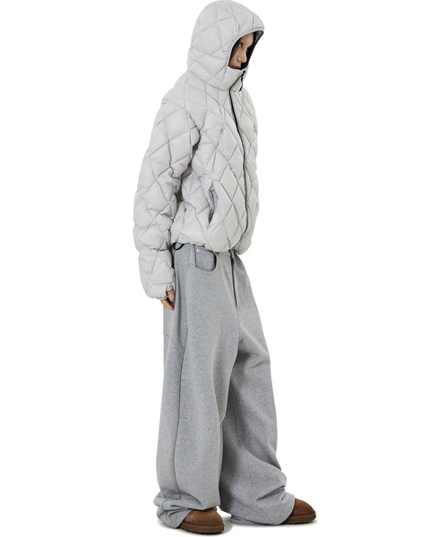 OY（オーワイ）の「『OY/オーワイ』WIDE VOLUME SWEATPANTS/ワイドボリュームスウェットパンツ（スウェットパンツ・レディース・ブラック/グレー・M/L）」の19枚目の写真
