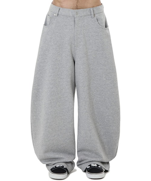 OY（オーワイ）の「『OY/オーワイ』WIDE VOLUME SWEATPANTS/ワイドボリュームスウェットパンツ（スウェットパンツ・レディース・ブラック/グレー・M/L）」の13枚目の写真