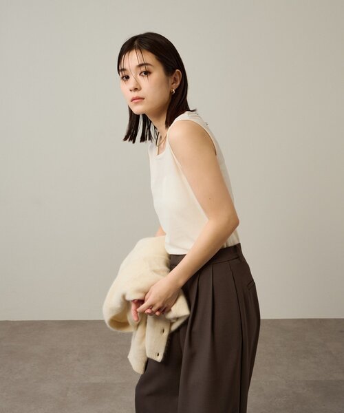 Omekashi(オメカシ)の「シアーベロアタンクトップ(タンクトップ・レディース・オフホワイト/チャコールグレー/ブラック・FREE)」の19枚目の写真