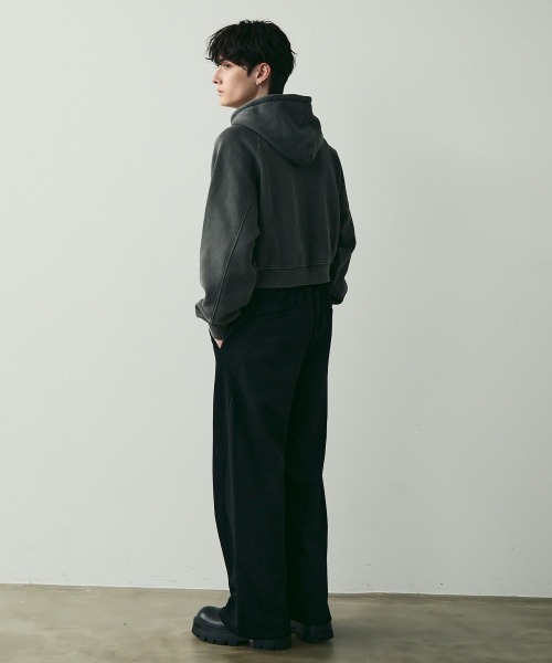 Shoowtime(ショウタイム)の「Wide Silhouette Sweatpants / ワイドシルエットスウェットパンツ(スウェットパンツ・メンズ・ブラック/グレー・MEDIUM/LARGE/X-LARGE)」の17枚目の写真