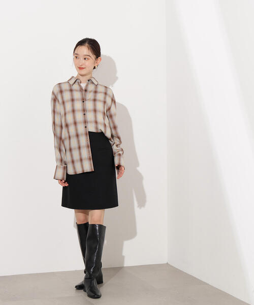 N.（N. Natural Beauty Basic）（エヌエヌナチュラルビューティーベーシック）の「フラノミニスカート（スカート・レディース・チャコールグレー/ブラック/ブラウン・MEDIUM）」の11枚目の写真