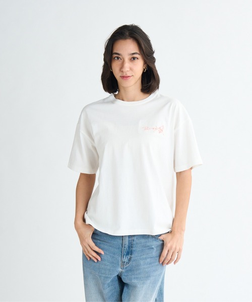 ROXY(ロキシー)の「COLORFUL EMBROIDERY /ロキシーワンポイント半袖Tシャツ(Tシャツ/カットソー・レディース・ホワイト・LARGE/X-LARGE)」の5枚目の写真