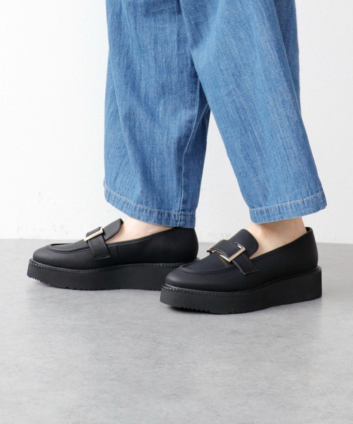 Chiaki Katagiri（チアキカタギリ）の「ビット風ローファー【CHIAKI KATAGIRI/チアキカタギリ】（ローファー・レディース・ベージュ/ブラック・36/35/38/37）」の3枚目の写真