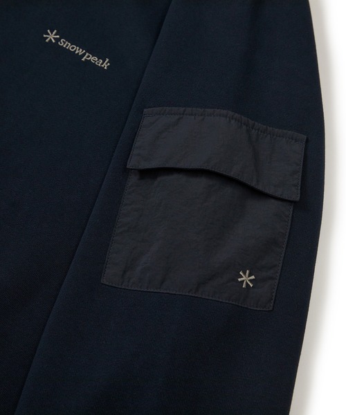 Snow Peak(スノーピーク)の「SnowPeak / Land Pocket Sweatshirt ランドポケットスウェットシャツ 海外限定(スウェット・メンズ・ブラック/ライトベージュ/ダークネイビー・M/L/XL)」の19枚目の写真