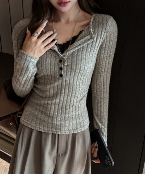 yuue' ( wear )(ユーイ)の「レース付きヘンリーネックリブトップス(Tシャツ/カットソー・レディース・ホワイト/チャコールグレー/オートミール/ブラック・FREE)」の21枚目の写真