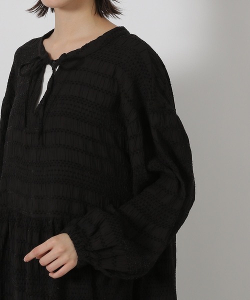 LAKOLE(ラコレ)の「モールストライプカフタンワンピース / 598274(ワンピース・レディース・ダークブラウン/アイボリー/ブラック・FREE)」の12枚目の写真