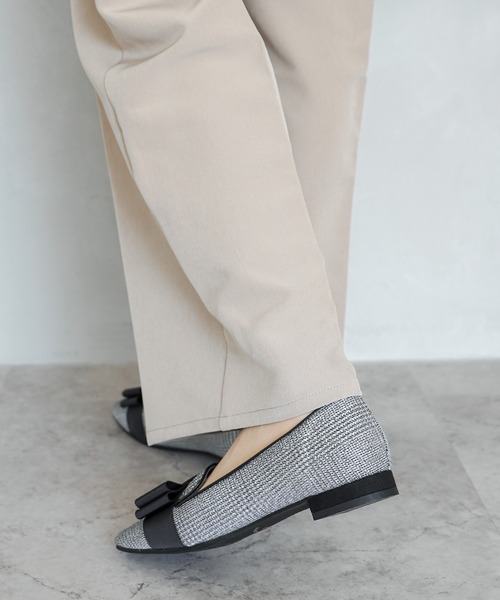 chocolates(チョコラテス)の「晴雨兼用 グログランリボン オペラパンプス【日本製】(パンプス・レディース・ブラック/チェック/ダークブラウン・24.5cm/25.0cm/22.0cm/22.5cm/23.0cm/23.5cm/24.0cm)」の19枚目の写真