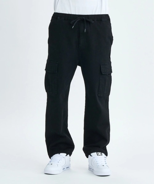 DC SHOES(ディーシーシューズ)の「25 WIDE CARGO PANT /DCストレッチウエストゴムワイド裾ドローコード付きシルエットカーゴパンツ(カーゴパンツ・メンズ・ブラック系その他/カーキ/ブラック/ライトブルー/インディゴブルー・X-LARGE/MEDIUM/LARGE)」の2枚目の写真