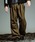 NO ID.�i�m�[�A�C�f�B�j�́u�yNO ID.�zTwo-Tuck Easy Parachute Trousers / �c�[�^�b�N �C�[�W�[ �p���V���[�g �g���E�U�[�Y�i�X���b�N�X�j�v�b�u���E��
