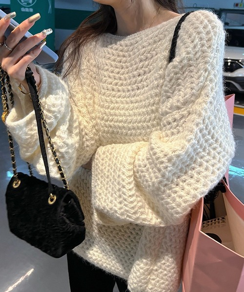 DAY CLOSET（デイ クローゼット）の「【袖＆裾周りロール加工】ふんわり愛されシルエ。長袖ボリュームチャンキーニットトップス レディース（ニット/セーター・レディース・グレー/ピンク/ホワイト/グリーン/ベージュ・FREE）」の6枚目の写真