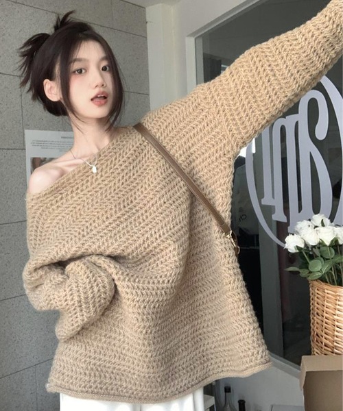 DAY CLOSET（デイ クローゼット）の「【袖＆裾周りロール加工】ふんわり愛されシルエ。長袖ボリュームチャンキーニットトップス レディース（ニット/セーター・レディース・グレー/ピンク/ホワイト/グリーン/ベージュ・FREE）」の20枚目の写真