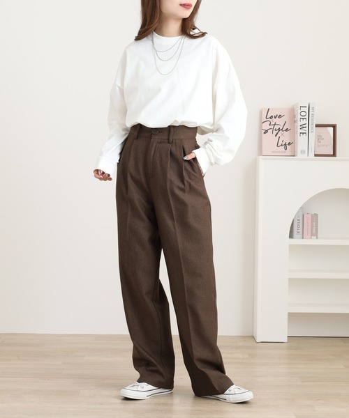 myke(ミーカ)の「myke 後ろヘンリ―ラウンドヘムロンT(Tシャツ/カットソー・レディース・カーキ/ブラック/オフホワイト・M)」の9枚目の写真