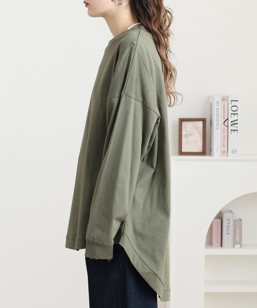 myke(ミーカ)の「myke 後ろヘンリ―ラウンドヘムロンT(Tシャツ/カットソー・レディース・カーキ/ブラック/オフホワイト・M)」の12枚目の写真