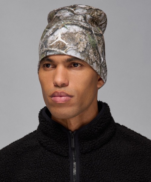 JORDAN BRAND(ジョーダンブランド)の「ジョーダン ブルックリン ピーク メンズ リアルツリー ビーニー / Jordan Brooklyn Peak Men's Realtree Beanie IM6602-100 White(ニットキャップ/ビーニー・メンズ・ホワイト・ONE SIZE)」の1枚目の写真