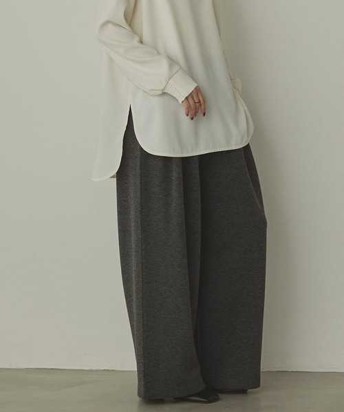 hunch（ハンチ）の「ベロアボンディング スウェットワイドパンツ（スウェットパンツ・レディース・ブラック/アイボリー/チャコール・FREE）」の12枚目の写真