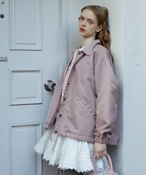 MILKFED.（ミルクフェド）の「MELTY HEART COACH JACKET（ブルゾン・レディース・ネイビー/ライトピンク/ブラック・S/M）」の7枚目の写真