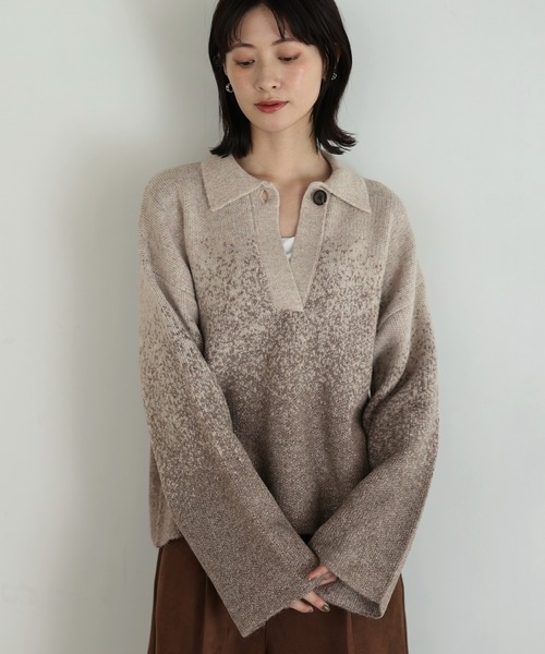 shetila(シェティラ)の「ラメグラデ ポロ襟スキッパーニット(ニット/セーター・レディース・チャコール/ベージュ/ライトグレー・M)」の7枚目の写真