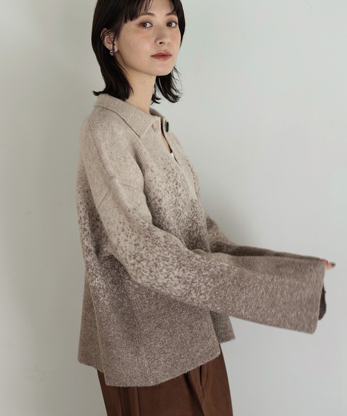 shetila(シェティラ)の「ラメグラデ ポロ襟スキッパーニット(ニット/セーター・レディース・チャコール/ベージュ/ライトグレー・M)」の10枚目の写真