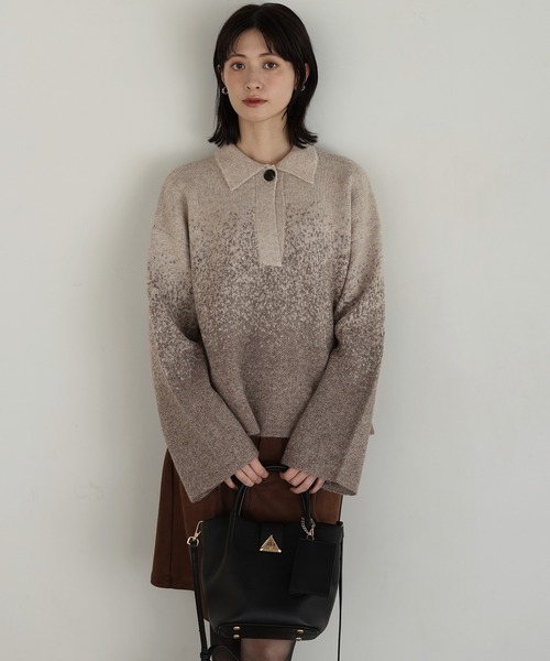 shetila(シェティラ)の「ラメグラデ ポロ襟スキッパーニット(ニット/セーター・レディース・チャコール/ベージュ/ライトグレー・M)」の13枚目の写真