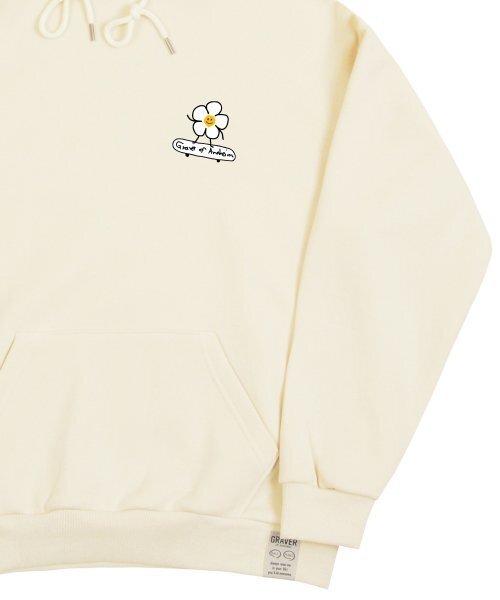 GRAVER（グレーバー）の「[ユニセックス]フラワーボードスマイルフードパーカー_クリーム（パーカー・レディース・アイボリー・SMALL/MEDIUM/LARGE/X-LARGE）」の4枚目の写真