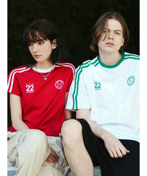 THE GREEN LAB（ザグリーンラボ）の「サッカーフットボール配色半袖Tシャツ[レッド]（Tシャツ/カットソー・レディース・その他・SMALL/LARGE/MEDIUM）」の3枚目の写真